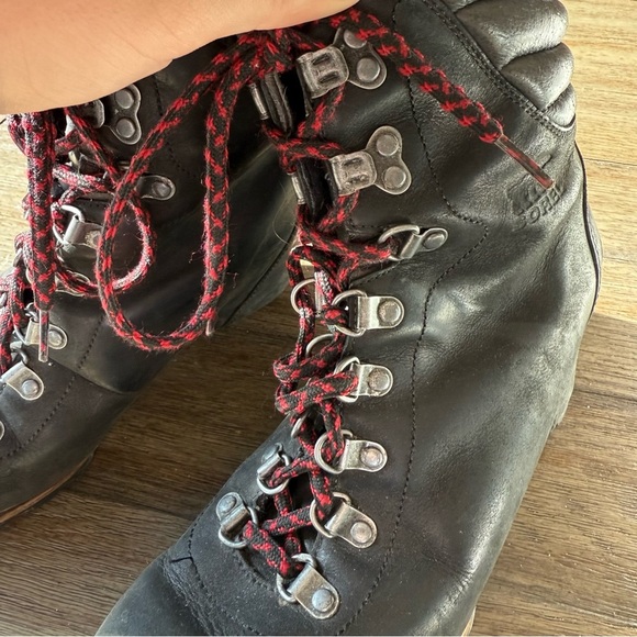 Sorel conquest leather wedge boots - Picture 3 of 9